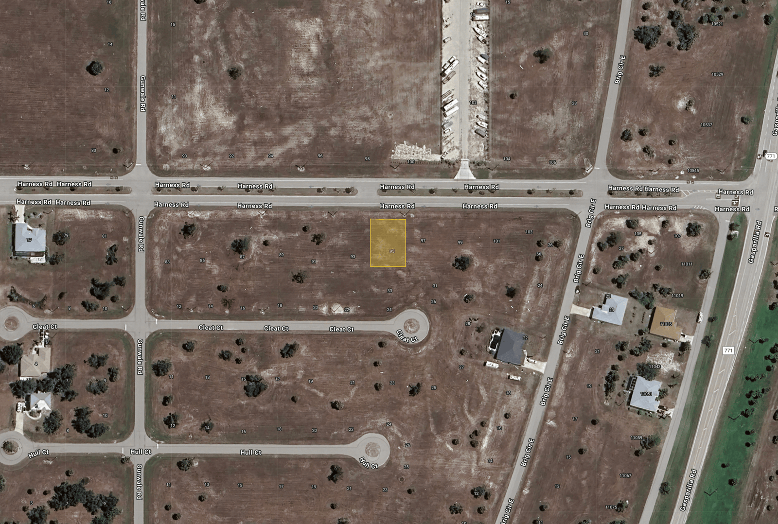 Rotonda Sans, Placida Lot